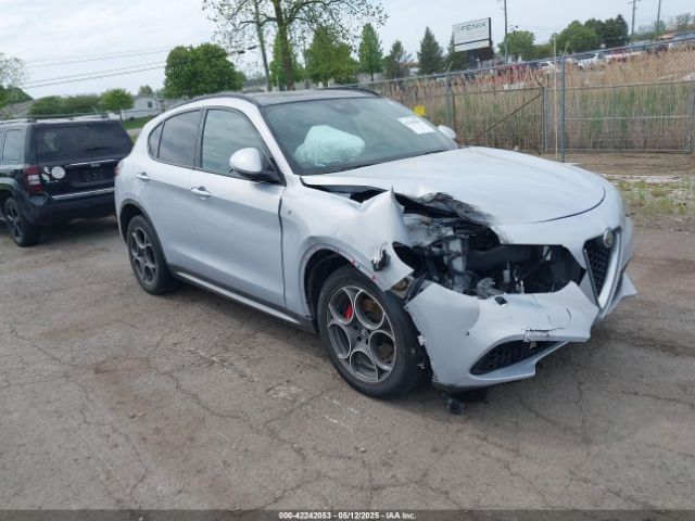 2023 ALFA ROMEO STELVIO ZASPAKBN6P7D57689