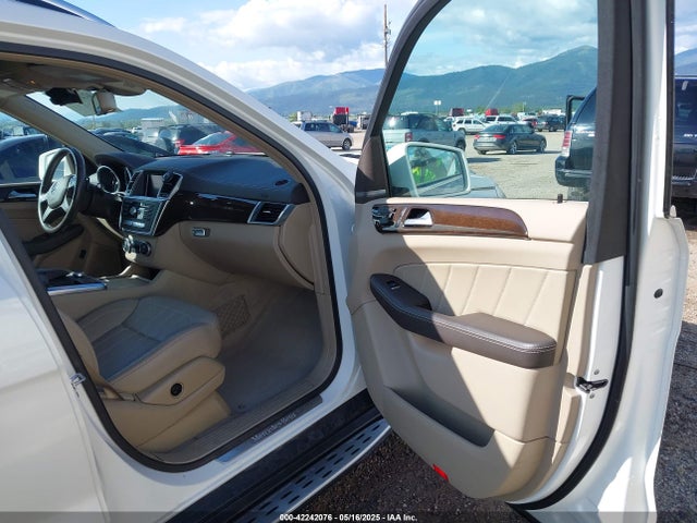 Mercedes-Benz m276 2016 4JGDF6EE9GA695800 Image 5