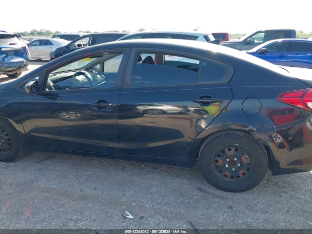 3KPFK4A79HE018538 KIA FORTE LX