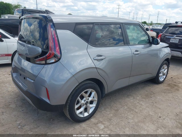 KNDJ23AU6P7861766 KIA mpi nu