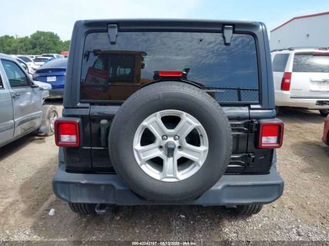 1C4HJXDN6PW599895 Jeep Wrangler 4-door Sport S 4x4