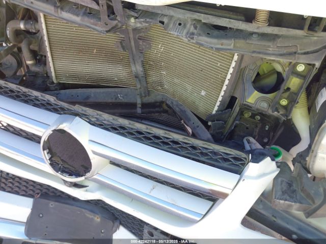 4JGDF6EE6GA706753 Mercedes-Benz m276