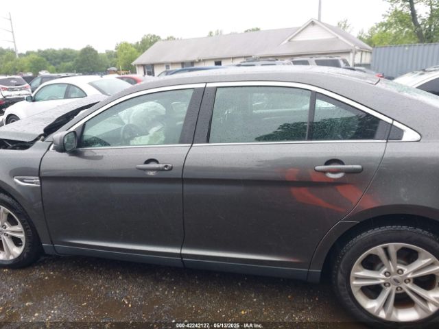 1FAHP2E85JG101221 Ford TAURUS SEL