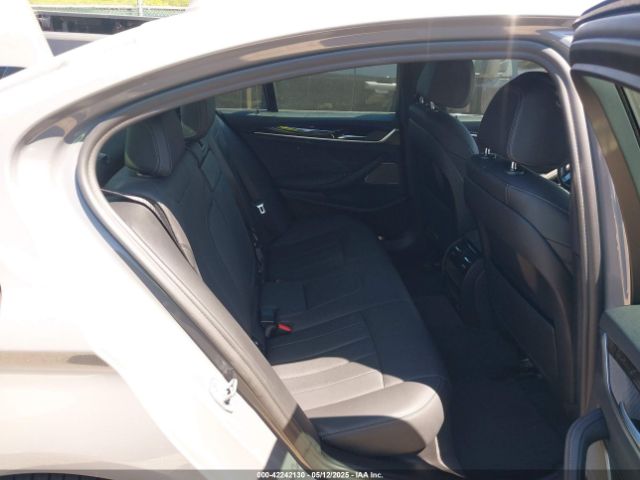 2021 BMW 530I WBA53BH03MWX19966 Photo 7