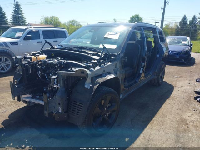 1C4RJJAG0N8529074 Jeep Grand Cherokee L Altitude 4x2