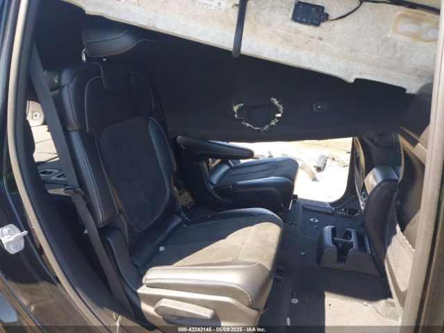 1C4RJJAG0N8529074 Jeep Grand Cherokee L Altitude 4x2