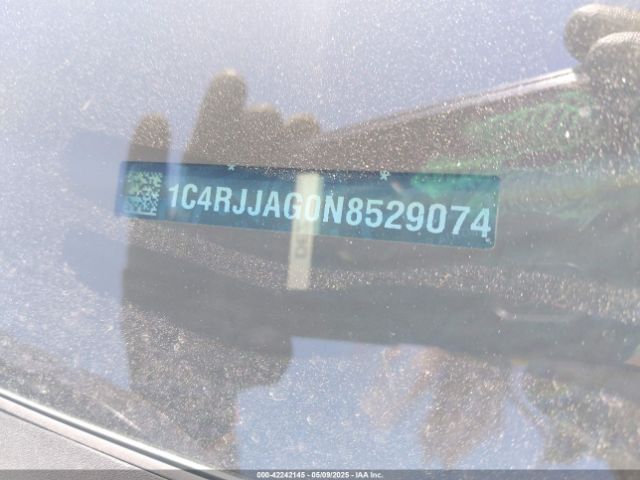 1C4RJJAG0N8529074 Jeep Grand Cherokee L Altitude 4x2
