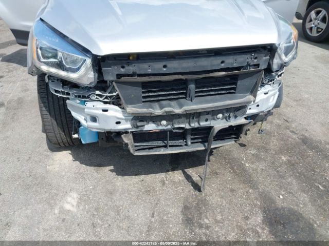 1FMCU9HD8KUB83281 Ford ESCAPE SEL