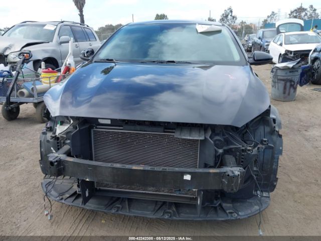 3KPF24AD0KE109792 KIA Forte Lxs