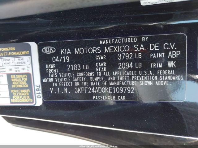 3KPF24AD0KE109792 KIA Forte Lxs