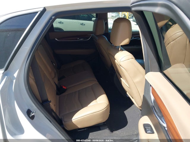 2017 CADILLAC XT5 1GYKNFRS9HZ160610 Photo 7