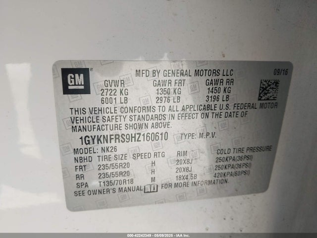 2017 CADILLAC XT5 1GYKNFRS9HZ160610 Photo 8