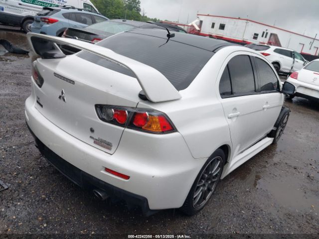 2015 MITSUBISHI LANCER EVOLUTION JA32W7FVXFU028360 Photo 3