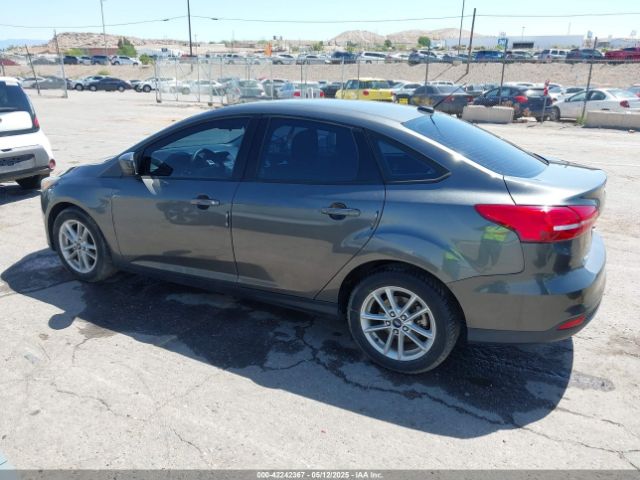 1FADP3FE3JL211233 Ford FOCUS SE