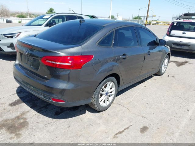 1FADP3FE3JL211233 Ford FOCUS SE