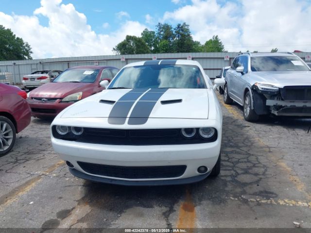 2C3CDZAG7HH633821 Dodge Challenger Sxt