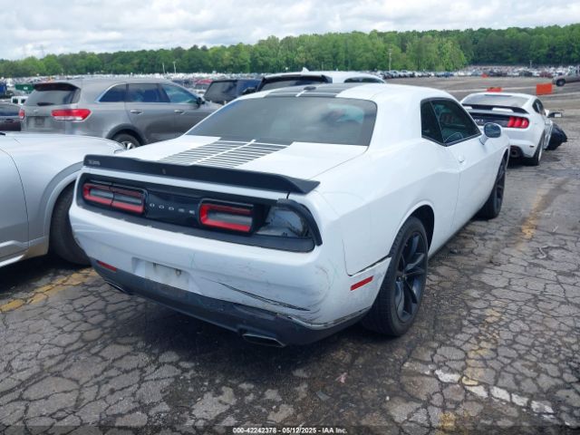 2C3CDZAG7HH633821 Dodge Challenger Sxt