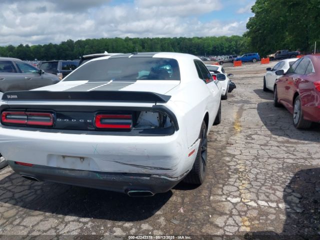 2C3CDZAG7HH633821 Dodge Challenger Sxt