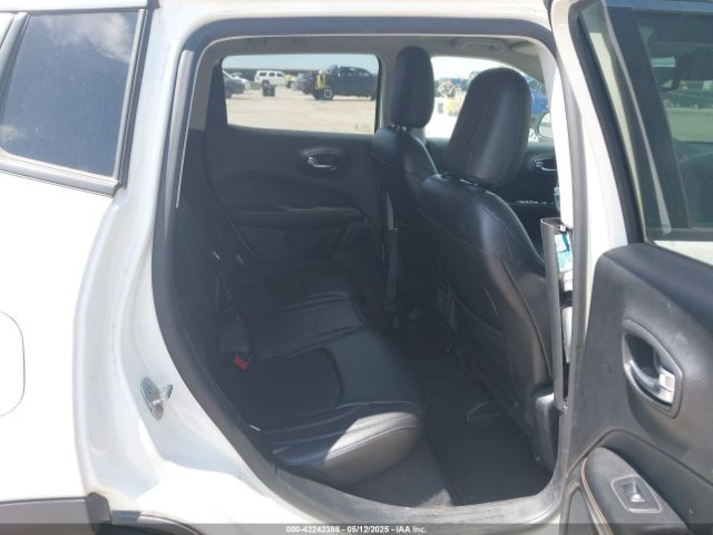 3C4NJDBB0JT333537 Jeep Compass Latitude 4x4