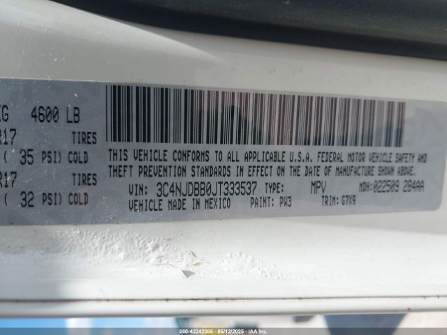 3C4NJDBB0JT333537 Jeep Compass Latitude 4x4