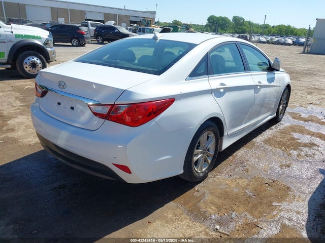 5NPEB4ACXEH928795 Hyundai SONATA GLS