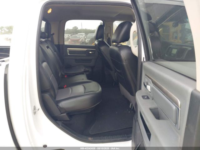 1C6RR6TT2KS727256 RAM 1500 Classic Slt  4x2 6'4 Box