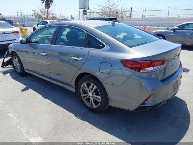 2019 HYUNDAI SONATA 5NPE34AF6KH815722 Photo 2