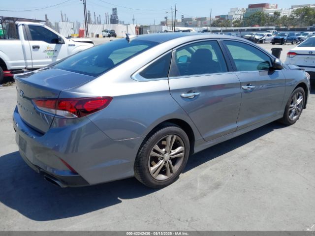 2019 HYUNDAI SONATA 5NPE34AF6KH815722 Photo 3