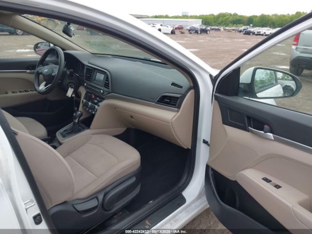 5NPD74LF0LH609195 Hyundai ELANTRA SE