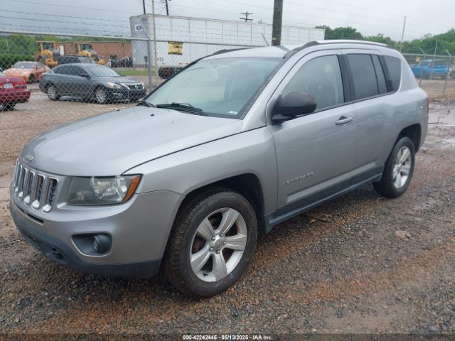 1C4NJDBB9ED924347 Jeep Compass Sport