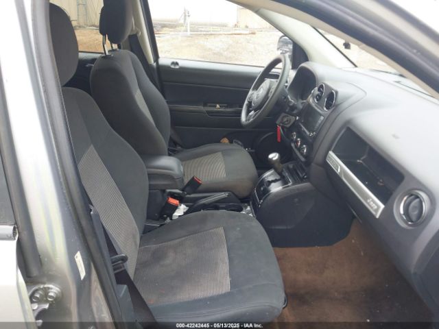 1C4NJDBB9ED924347 Jeep Compass Sport