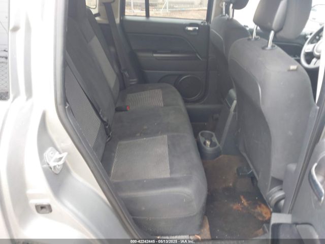 1C4NJDBB9ED924347 Jeep Compass Sport