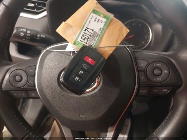2022 TOYOTA RAV4 2T3A1RFV1NW311285 Photo 10