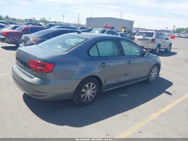 3VWLA7AJ0FM209087 Volkswagen 2015