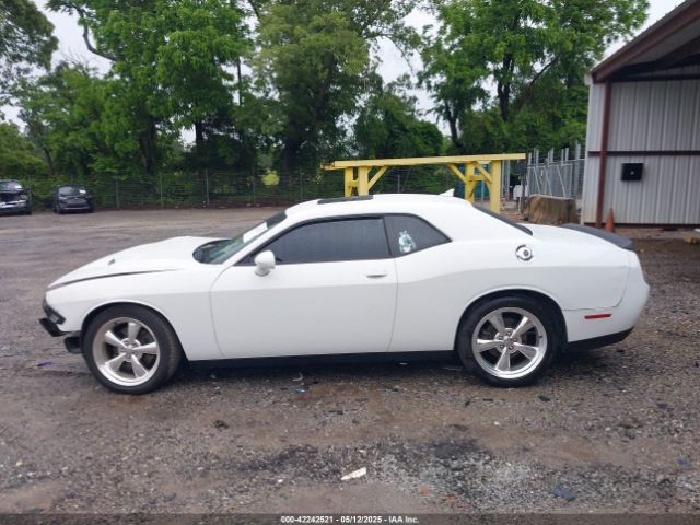 2C3CDZAG2FH701634 Dodge Challenger Sxt