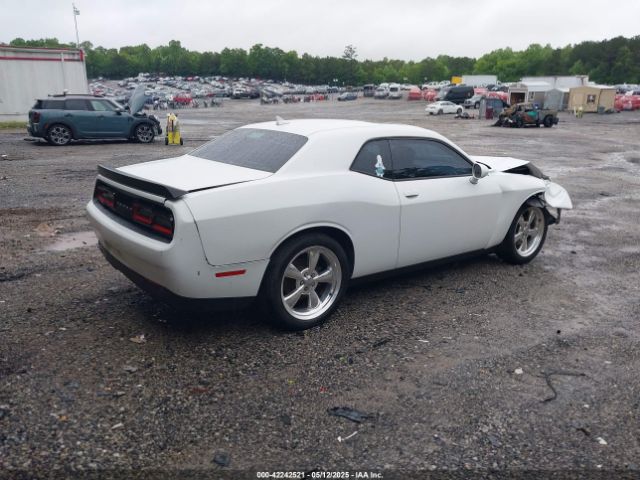 2C3CDZAG2FH701634 Dodge Challenger Sxt