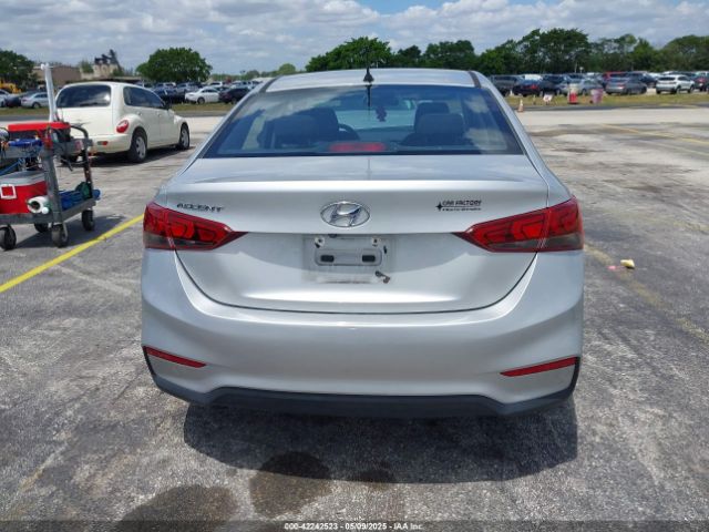 3KPC24A32KE057947 Hyundai ACCENT SE