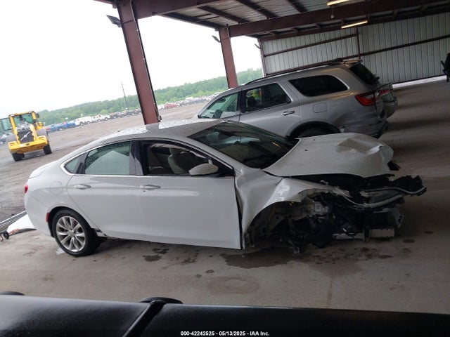 Chrysler 200 C 2015 1C3CCCCB4FN607229 Image 14