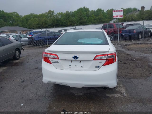 4T1BD1FK2EU126870 Toyota Camry Hybrid Se Limited Edition