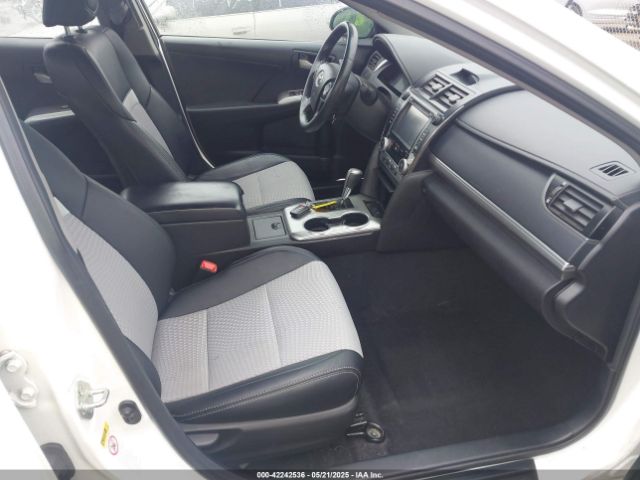 4T1BD1FK2EU126870 Toyota Camry Hybrid Se Limited Edition