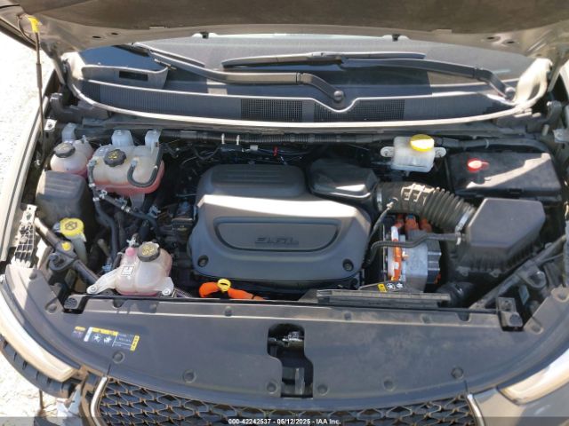 2022 CHRYSLER PACIFICA HYBRID 2C4RC1L70NR161264 Photo 9