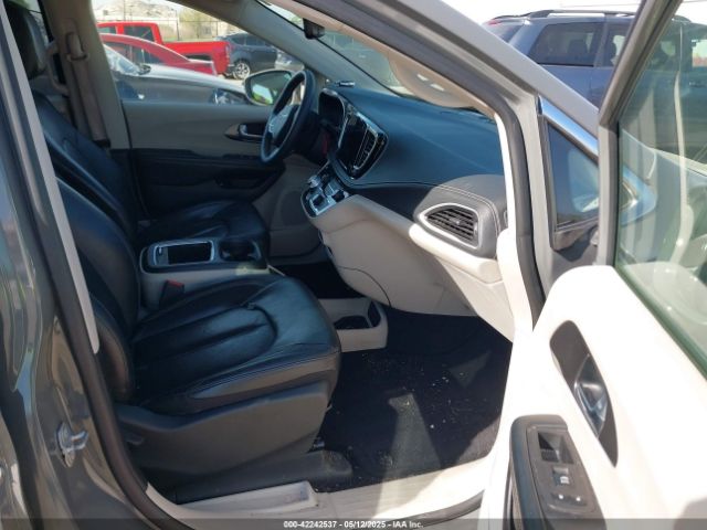 2022 CHRYSLER PACIFICA HYBRID 2C4RC1L70NR161264 Photo 4