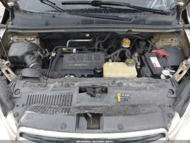 3GNCJRSB4FL180048 Chevrolet Trax Lt