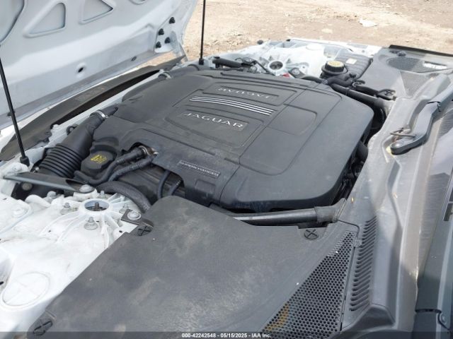 2019 JAGUAR F-TYPE SAJDD1EV4KCK61053 Photo 9