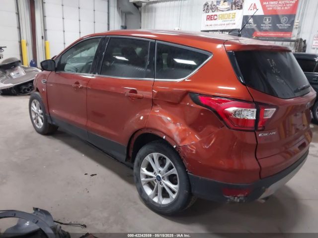 2019 FORD ESCAPE 1FMCU9GD8KUB27830 Photo 2