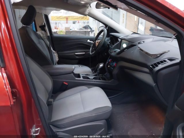 2019 FORD ESCAPE 1FMCU9GD8KUB27830 Photo 4