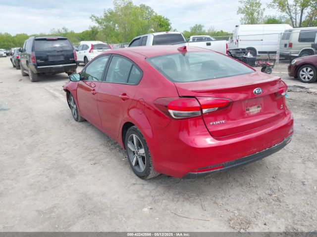 3KPFL4A76JE241008 KIA FORTE S