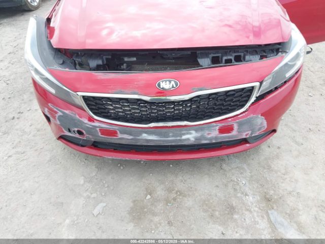 3KPFL4A76JE241008 KIA FORTE S