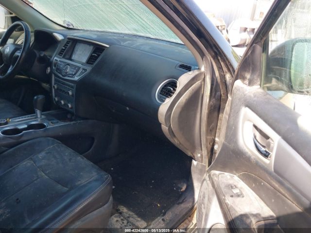2019 NISSAN PATHFINDER 5N1DR2MM7KC635861 Photo 4
