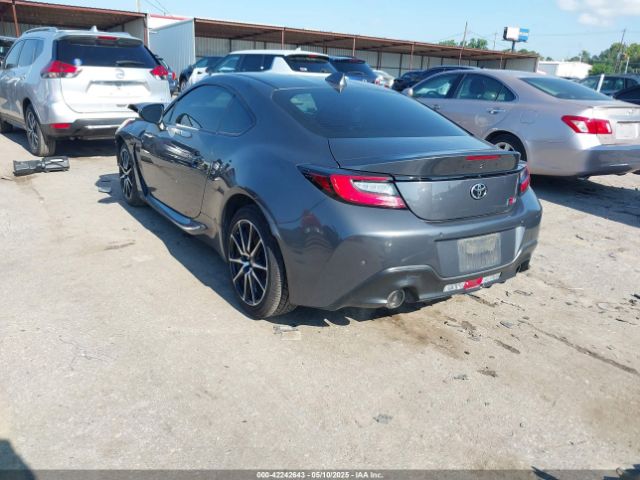 2023 TOYOTA GR86 JF1ZNBC15P8750648 Photo 2